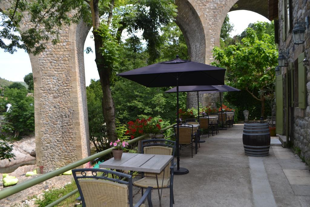 Maison Sous Le Pont Panzió Meyras Kültér fotó